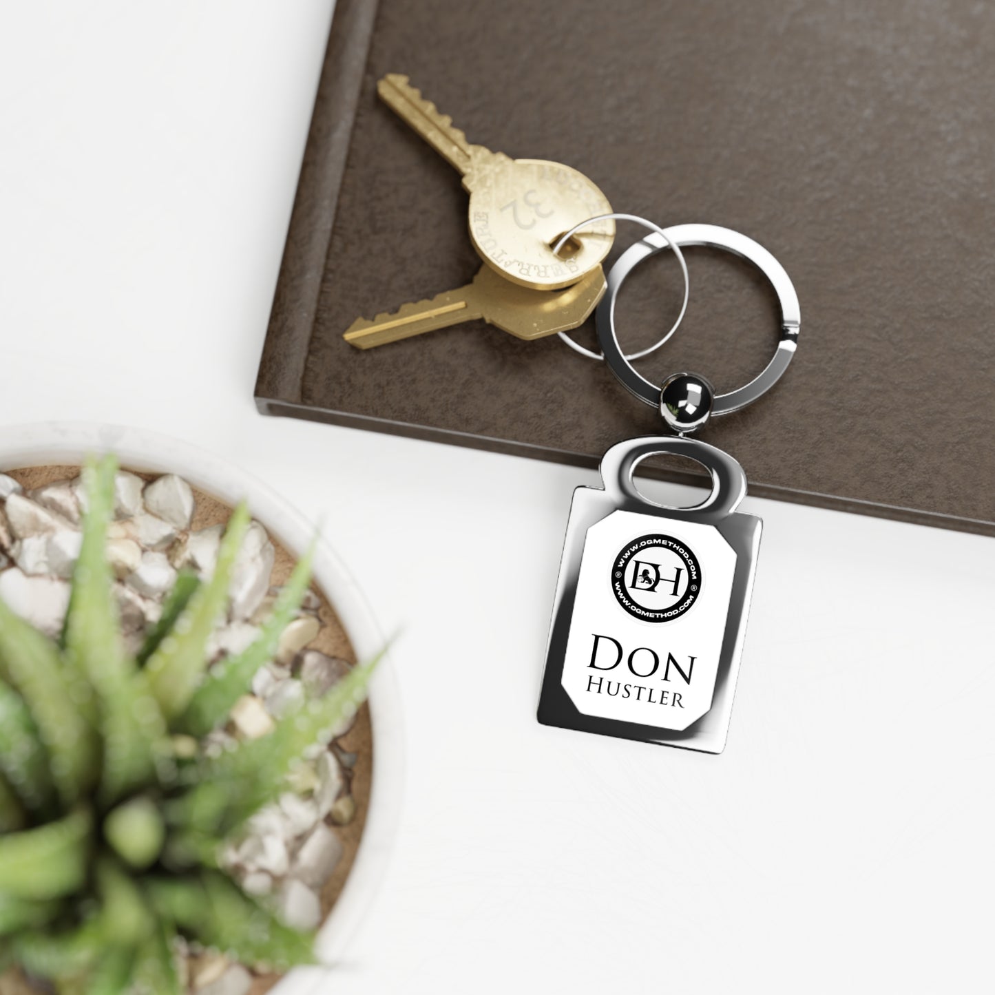 Don Hustler Keyring - Unique Gift, Photo Keepsake, Ideal for Events, Memorials, and Celebrations